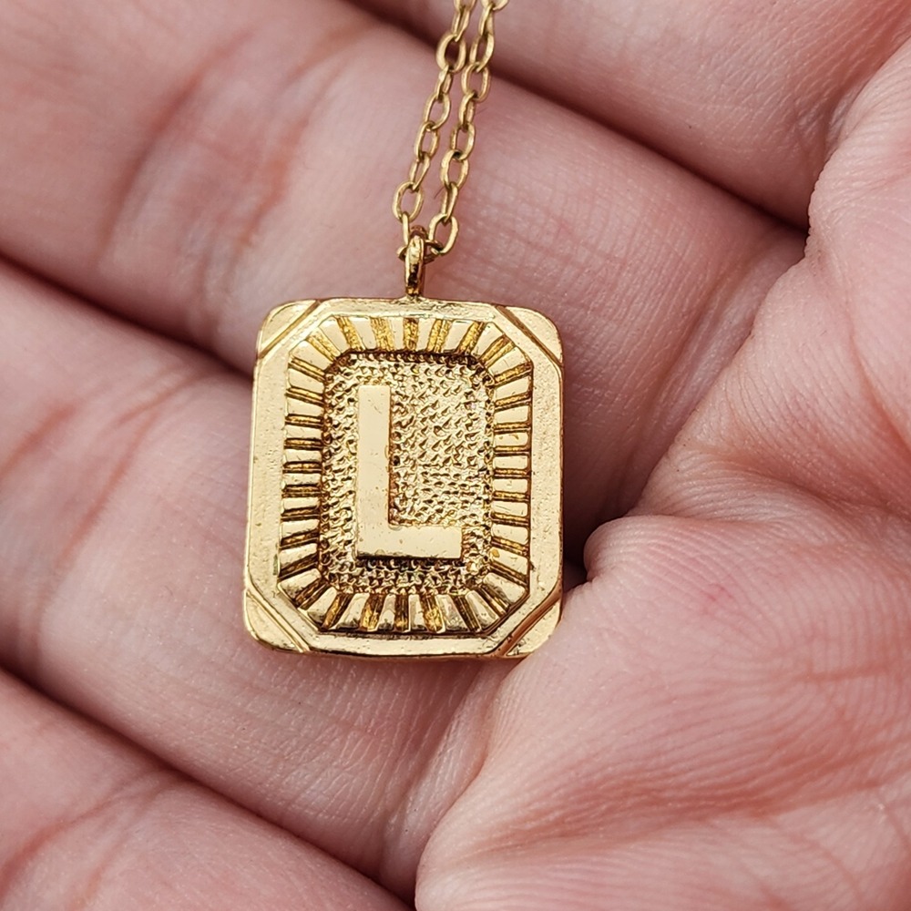 Gold Tone Initial L Pendant Necklace Rectangular Textured Monogram Chain Jewelry